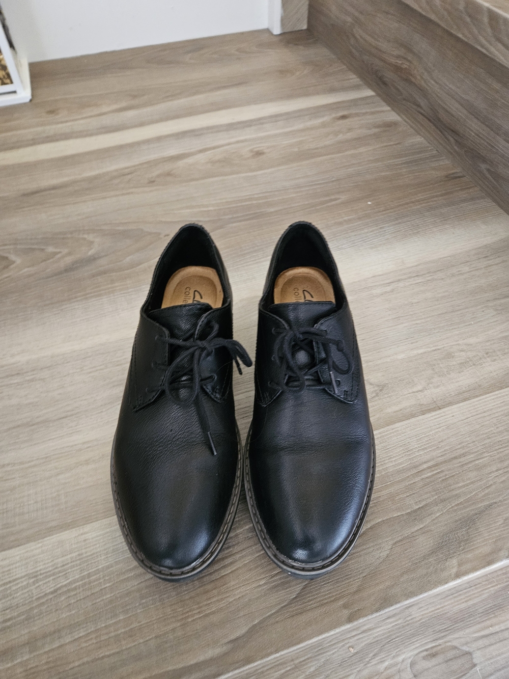 Clarks Women's Black Genuine Leather Shoes with Lace-Up Comfort Size 9